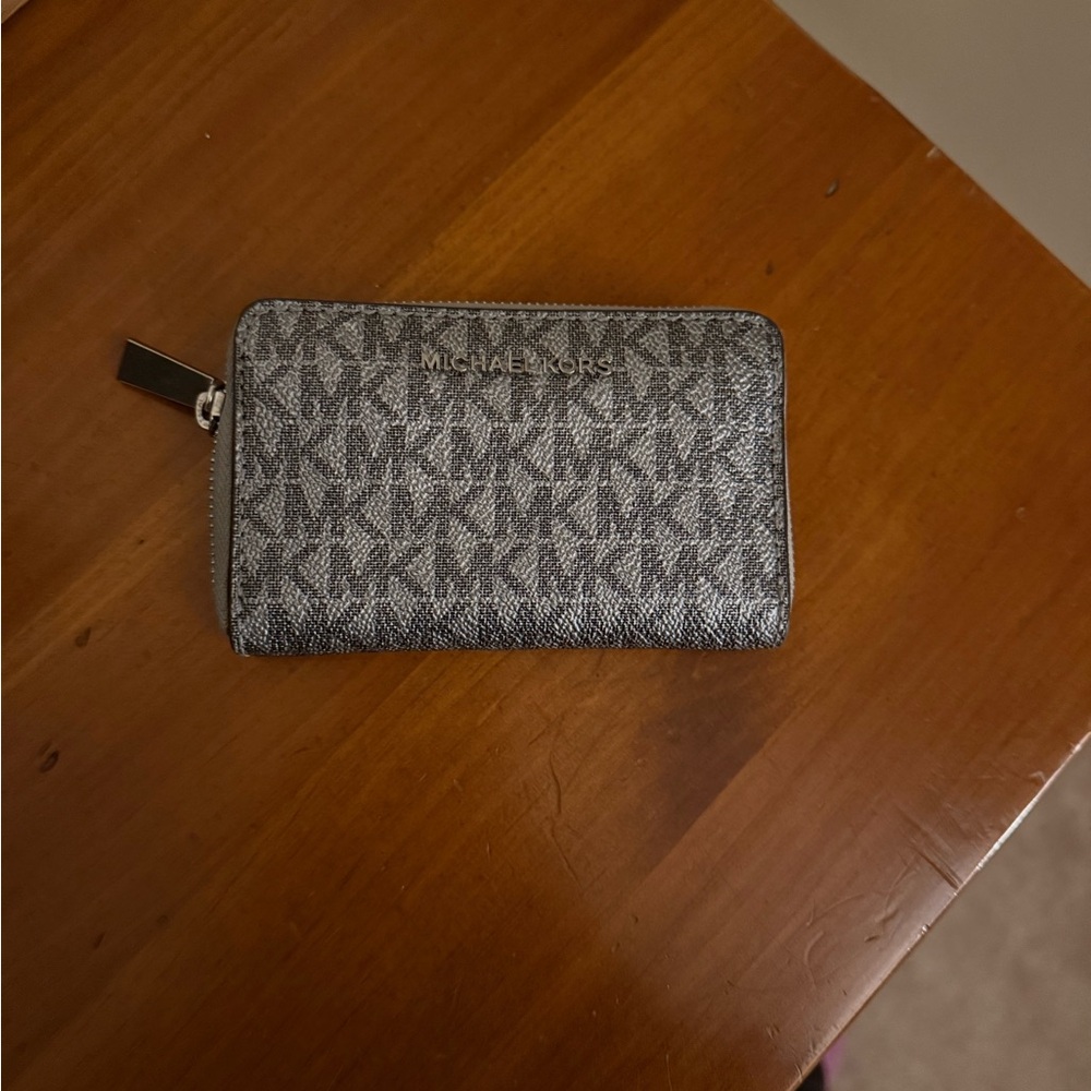 Michael Kors Silver and Gray Zip Wallet